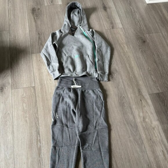 Tuxy Suit Mens S Gray Hooded Complere Size Small